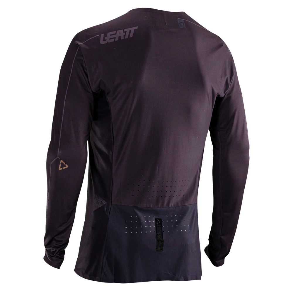 2026 Leatt 5.5 Moto Ultraweld Jersey Black - Image 3